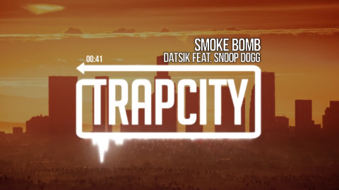 Datsik - Smoke Bomb (feat. Snoop Dogg)